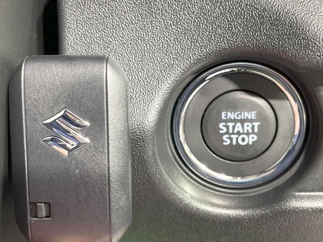 ジムニー ＸＣ　届出済未使用車　４ＷＤ　ＭＴ車　ターボ　衝突被害軽減システム　レーダークルーズ　コーナーセンサー　スマートキー　ＬＥＤヘッド　純正１６インチアルミ　オートハイビーム　オートライト　オートエアコン（7枚目）