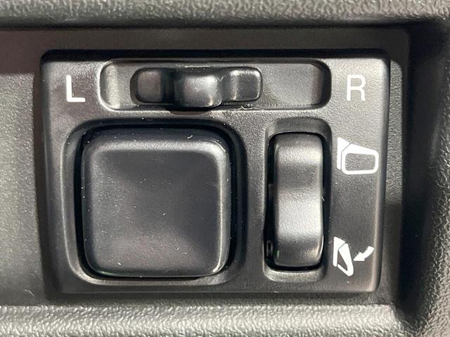 ジムニー ＸＣ　届出済未使用車　４ＷＤ　ＭＴ車　ターボ　衝突被害軽減システム　レーダークルーズ　コーナーセンサー　スマートキー　ＬＥＤヘッド　純正１６インチアルミ　オートハイビーム　オートライト　オートエアコン（28枚目）