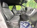 ヴォクシー Ｓ－Ｚ　禁煙車　衝突軽減装置　純正１０．５型ディスプレイオーディオ　両側電動スライド　レーダークルーズ　３眼ＬＥＤヘッド　ＥＴＣ　ＣＤ　ＤＶＤキッド　ハーフレザーシート　デジタルインナーミラー（8枚目）