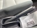 S 禁煙車 スマートキー LEDヘッド ETC ディスプレイオーディオ オートライト オートエアコン Bluetooth CD再生 LEDフォグ 衝突安全ボディ ドアバイザー 盗難防止システム(27枚目)