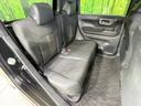 後部座席も気になるようなキズ・汚れやへたり等、大きなダメージはなく、良好な状態です。