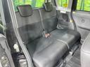 後部座席も気になるようなキズ・汚れやへたり等、大きなダメージはなく、良好な状態です。
