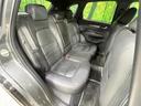 後部座席も気になるようなキズ・汚れやへたり等、大きなダメージはなく、良好な状態です。