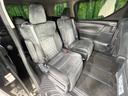 後部座席も気になるようなキズ・汚れやへたり等、大きなダメージはなく、良好な状態です。