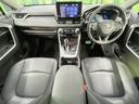 RAV4 ハイブリッドG 禁煙車 4WD 純正9型ディスプレイオーディオ 全周囲カメラ 衝突軽減装置 レーダークルーズ シートヒーター パワーバックドア ETC ドラレコ オートハイビーム パワーシート ステアリングヒーター 中古車画像_2