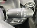 １３Ｓ　禁煙車　衝突軽減装置　マツダコネクトナビ　Ｂｌｕｅｔｏｏｔｈ再生　スマートキー　アイドリングストップ　電動格納ミラー　プライバシーガラス　盗難防止装置　衝突安全ボディ（31枚目）