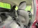 １３Ｓ　禁煙車　衝突軽減装置　マツダコネクトナビ　Ｂｌｕｅｔｏｏｔｈ再生　スマートキー　アイドリングストップ　電動格納ミラー　プライバシーガラス　盗難防止装置　衝突安全ボディ（35枚目）