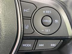 �ڥ졼�������롼������ȥ�����۹�®ƻϩ�Ǥ�Ĺ��Υ���Ԥ��ڤˡ�����ư��®�٤��ݤĥ��롼������ȥ����뤬�����ͷڸ������ƥ��Ϣ�Ȥ��������μ�ξ���Τ��Ƽִ֤��ݤĤ褦��®��Ĵ�ᤷ�Ƥ���ޤ����� 7