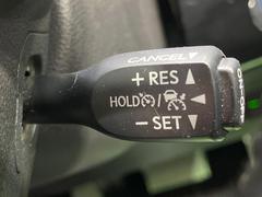 �ڥ졼�������롼������ȥ�����۹�®ƻϩ�Ǥ�Ĺ��Υ���Ԥ��ڤˡ�����ư��®�٤��ݤĥ��롼������ȥ����뤬�����ͷڸ������ƥ��Ϣ�Ȥ��������μ�ξ���Τ��Ƽִ֤��ݤĤ褦��®��Ĵ�ᤷ�Ƥ���ޤ����� 6