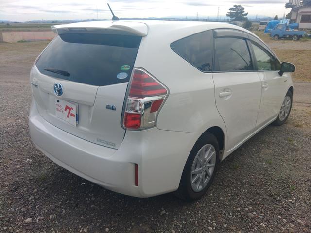 プリウスアルファ Ｓ　ＥＴＣ　バックカメラ　ナビ　ＴＶ　アルミホイール　スマートキー　アイドリングストップ　電動格納ミラー　ＣＶＴ　盗難防止システム　衝突安全ボディ　ＡＢＳ　ＥＳＣ　ＣＤ　Ｂｌｕｅｔｏｏｔｈ　エアコン（16枚目）