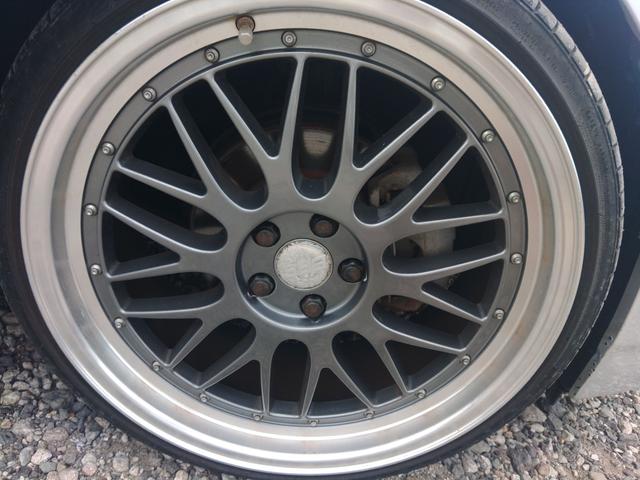 プリウス Ｓ　ＥＴＣ　バックカメラ　ナビ　ＴＶ　アルミホイール　ＬＥＤヘッドランプ　ＣＶＴ　スマートキー　電動格納ミラー　盗難防止システム　ＣＤ　ＵＳＢ　ミュージックプレイヤー接続可　Ｂｌｕｅｔｏｏｔｈ（19枚目）