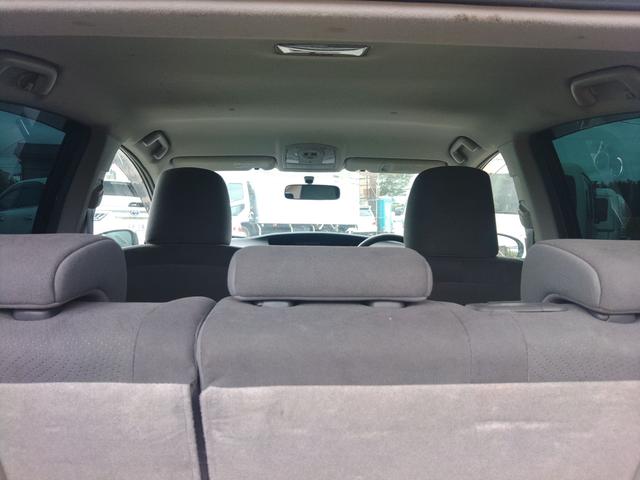 プリウス Ｓ　ＥＴＣ　バックカメラ　ナビ　ＴＶ　アルミホイール　ＬＥＤヘッドランプ　ＣＶＴ　スマートキー　電動格納ミラー　盗難防止システム　ＣＤ　ＵＳＢ　ミュージックプレイヤー接続可　Ｂｌｕｅｔｏｏｔｈ（36枚目）