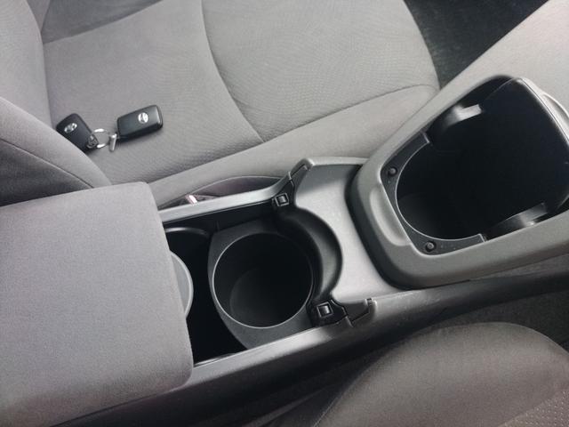 プリウス Ｓ　ＥＴＣ　バックカメラ　ナビ　ＴＶ　アルミホイール　ＬＥＤヘッドランプ　ＣＶＴ　スマートキー　電動格納ミラー　盗難防止システム　ＣＤ　ＵＳＢ　ミュージックプレイヤー接続可　Ｂｌｕｅｔｏｏｔｈ（44枚目）