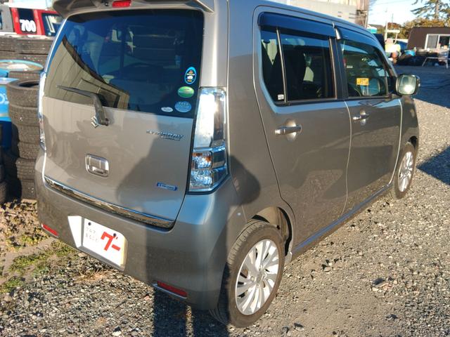 ワゴンＲスティングレー Ｘ　ドライブレコーダー　衝突被害軽減システム　オートライト　ＨＩＤ　スマートキー　アイドリングストップ　シートヒーター　ベンチシート　ＣＶＴ　盗難防止システム　ＡＢＳ　ＥＳＣ　ＣＤ　ＵＳＢ　アルミホイール（16枚目）