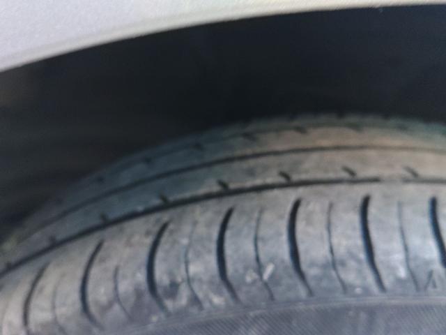 ワゴンＲスティングレー Ｘ　ドライブレコーダー　衝突被害軽減システム　オートライト　ＨＩＤ　スマートキー　アイドリングストップ　シートヒーター　ベンチシート　ＣＶＴ　盗難防止システム　ＡＢＳ　ＥＳＣ　ＣＤ　ＵＳＢ　アルミホイール（25枚目）