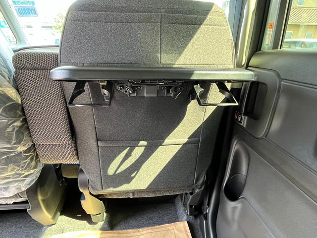 ハイブリッドX ちょい乗り車 衝突被害軽減ブレーキ 後方クリアランスソナー 両側電動スリドドア LEDオートライト フォグランプ 運転席シートヒーター USB充電 プッシュスタート オートエアコン 白ホイールキャップ(73枚目)