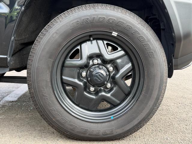 ジムニー ＸＬ　５ＭＴ　切替４ＷＤ　／衝突被害軽減ブレーキ／ディスプレイオーディオ／ラジオ／ＣＤ／ＤＶＤ／Ｂｌｕｅｔｏｏｔｈ／ＵＳＢ／ＡｐｐｌｅＣａｒＰｌａｙ／ＡｎｄｒｏｉｄＡｕｔｏ／社外ＬＥＤヘッドライト／運転席助手席シートヒーター（25枚目）