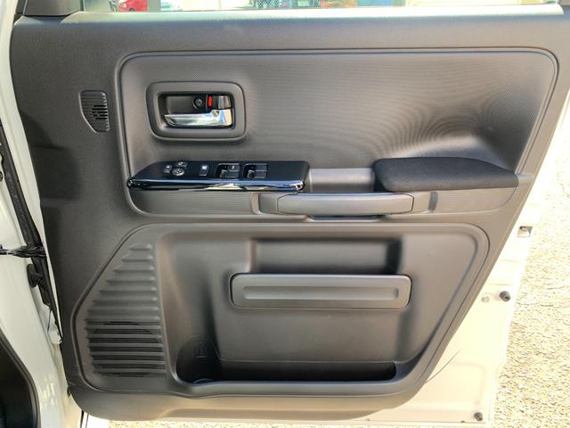 スペーシアカスタム ハイブリッドXS 4WD /届出済未使用車/衝突被害軽減ブレーキ/後方クリアランスソナー/両側オートスライド/8型フルセグTVナビ/Bluetooth/CD録音/バックカメラ/ドラレコ前後/アダプティブクルーズ/シートヒーター(64枚目)