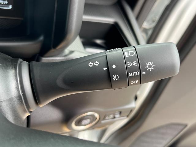 スペーシアカスタム ハイブリッドGS 純正9インチ全方位モニター付ナビ 届出済未使用車/衝突被害軽減ブレーキ/前後クリアランスソナー/左側電動スライド/フルセグTV/Bluetooth/スマホ連携/全方位カメラ/アダプティブクルーズ/全面UVカットガラス/サイドエアバッグ(54枚目)