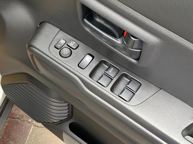 ハスラー ハイブリッドG /届出済未使用車/衝突被害軽減ブレーキ/後方クリアランスソナー/プッシュスタート/オートエアコン/LEDオートライト/アダプティブクルーズ/運転席助手席シートヒーター/全面UVカット機能付ガラス(55枚目)