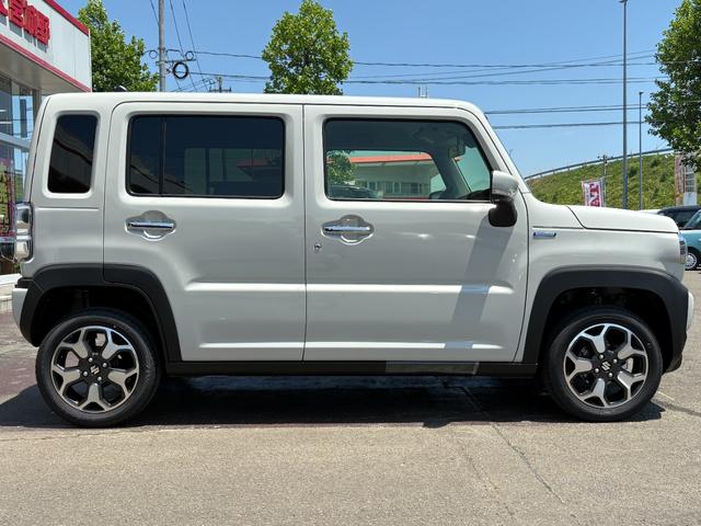 ハスラー ハイブリッドＸ　／届出済未使用車／衝突被害軽減ブレーキ／後方クリアランスソナー／アダプティブクルーズ／ナノイーＸ搭載オートエアコン／運転駅助手席シートヒータ／全面プレミアムＵＶ＆ＩＲカットガラス／パーソナルテーブル（22枚目）