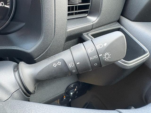 アトレー ＲＳ　切替４ＷＤ　純正９インチディスプレイオーディオ　／届出済未使用車／衝突被害軽減ブレーキ／前後クリアランスソナー／両側オートスライド／フルセグＴＶ／Ｂｌｕｅｔｏｏｔｈ／ＨＤＭＩ／スマホ連携／バックカメラ／アダプティブクルーズ／オーバヘッドシェルフ（51枚目）