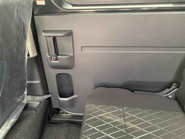 アトレー ＲＳ　切替４ＷＤ　純正９インチディスプレイオーディオ　／届出済未使用車／衝突被害軽減ブレーキ／前後クリアランスソナー／両側オートスライド／フルセグＴＶ／Ｂｌｕｅｔｏｏｔｈ／ＨＤＭＩ／スマホ連携／バックカメラ／アダプティブクルーズ／オーバヘッドシェルフ（75枚目）