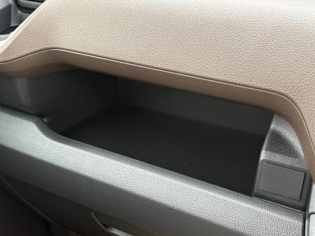 ムーヴ Ｘ　／届出済未使用車／衝突被害軽減ブレーキ／前後クリアランスソナー／左側オートスライド／ＬＥＤオートライト／ＳＲＳサイドエアバッグ・カーテンシールドエアバッグ／スーパーＵＶ＆ＩＲカットフロントガラス（32枚目）