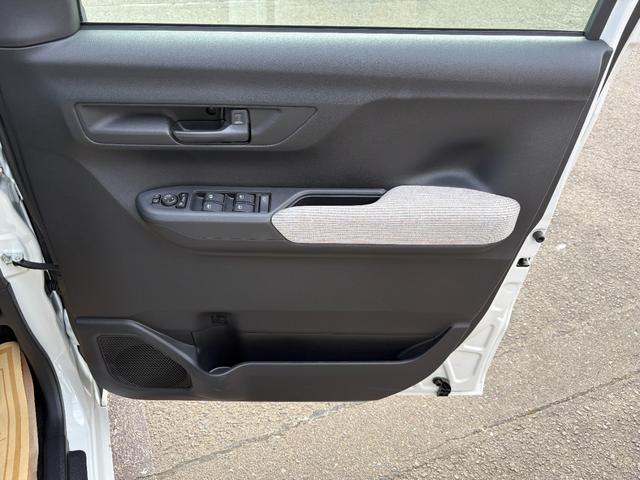 ムーヴ Ｌ　ナビ装着用アップグレードパック　／届出済未使用車／衝突被害軽減ブレーキ／前後クリアランスソナー／両側スライド／ステアリングスイッチ／ＵＳＢ充電／バックカメラ／ＬＥＤオートライト／ＳＲＳサイドエアバッグ・カーテンシールドエアバッグ（51枚目）