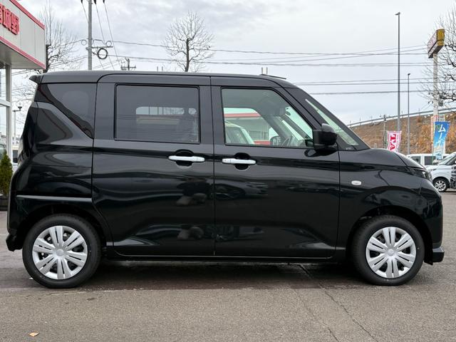 ムーヴ Ｘ　純正９インチディスプレイオーディオ　／届出済未使用車／衝突被害軽減ブレーキ／前後クリアランスソナー／左側オートスライド／フルセグＴＶ／ＵＳＢ／Ｂｌｕｅｔｏｏｔｈ／ＨＤＭＩ／スマホ連携／ＳＲＳサイドエアバッグ・カーテンシールドエアバッグ（21枚目）