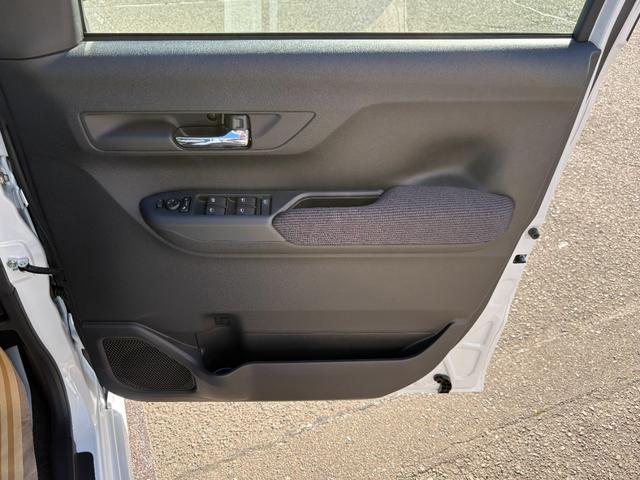 ムーヴ Ｇ　／届出済未使用車／衝突被害軽減ブレーキ／前後クリアランスソナー／左側オートスライドドア／バックカメラ／ＬＥＤヘッドライト／オートライト／純正アルミホイール／スーパーＵＶ＆ＩＲカットフロントガラス（60枚目）