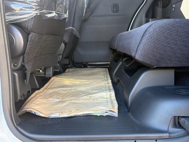 ムーヴ Ｇ　／届出済未使用車／衝突被害軽減ブレーキ／前後クリアランスソナー／左側オートスライドドア／バックカメラ／ＬＥＤヘッドライト／オートライト／純正アルミホイール／スーパーＵＶ＆ＩＲカットフロントガラス（73枚目）