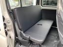 スペシャル　ＡＴ　切替４ＷＤ　／届出済未使用車／衝突被害軽減ブレーキ／前後クリアランスソナー／純正ラジオ／両側手動スライドドア／オートライト／運転席助手席パワーウィンドウ／リアワイパー／荷室ライト（54枚目）