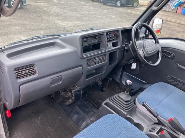 サンバートラック  4WD 軽トラック MT アルミホイール エアコン パワーステアリング 運転席エアバッグ カセット(19枚目)