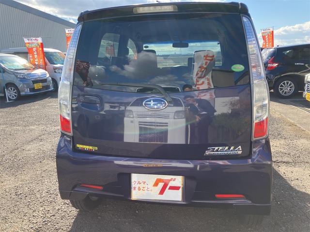 ステラ カスタムＲリミテッド　ＥＴＣ　ナビ　ＴＶ　ＨＩＤ　スマートキー　アイドリングストップ　電動格納ミラー　ベンチシート　ＣＶＴ　盗難防止システム　ＡＢＳ　ＣＤ　ＤＶＤ再生　アルミホイール　衝突安全ボディ　エアコン（16枚目）