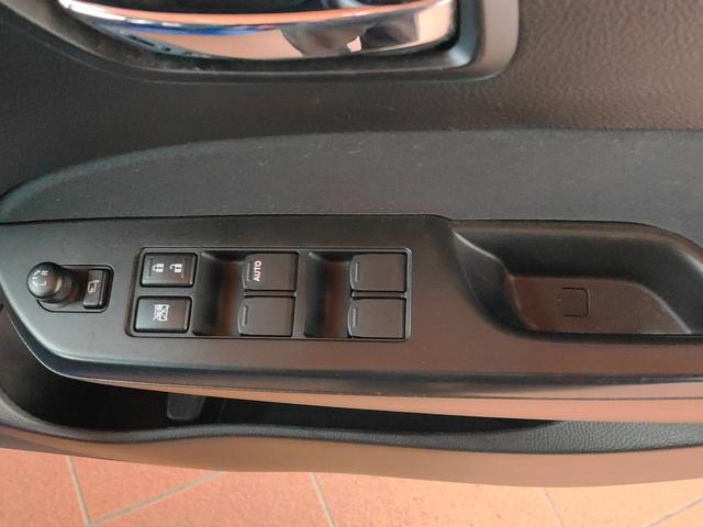 スイフト ＸＧ－ＤＪＥ　４ＷＤ　オートエアコン　ステアリングスイッチバックカメラ　ナビ＆ＴＶ　スマートキー　純正アルミホイール　ＥＴＣ（22枚目）