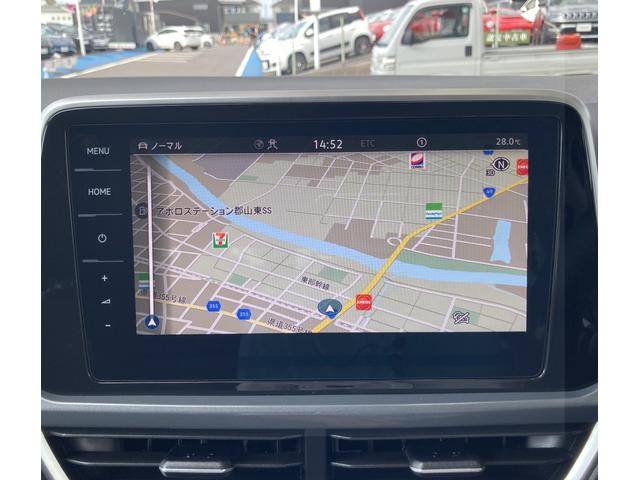 Ｔ－ロック ＴＳＩ　スタイル　登録済未使用車　純正ナビゲーション　バックカメラ　ＥＴＣ　ＬＥＤマトリックスヘッドライト”ＩＱ．ＬＩＧＨＴ”　パワーテールゲート　純正１７インチアルミホイール（11枚目）