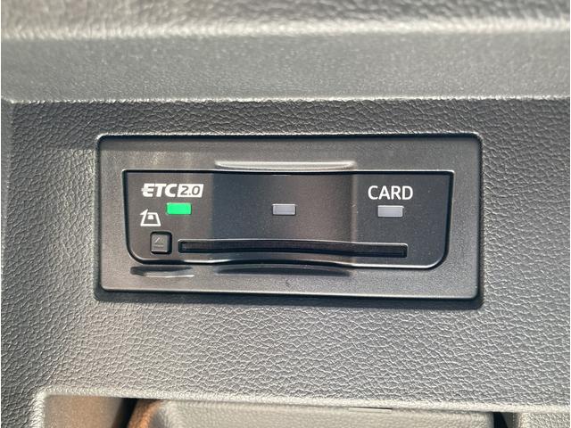 Ｔ－ロック ＴＤＩ　スタイル　試乗車　純正ナビゲーション　バックカメラ　ＥＴＣ　ＬＥＤマトリックスヘッドライト”ＩＱ．ＬＩＧＨＴ”　パワーテールゲート　純正１７インチアルミホイール（22枚目）