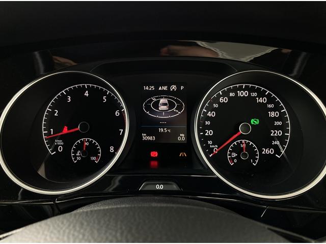 ゴルフトゥーラン TSI ハイライン テクノロジーパッケージ 純正ナビゲーション バックカメラ ETC ACC レーンキープ サイドアシスト リアトラフィックアラート シートヒーター パワーテールゲート 社外18インチアルミホイール(9枚目)