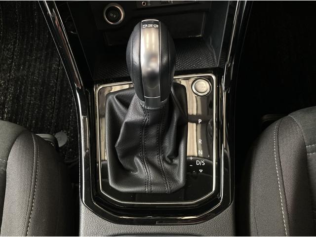 ゴルフトゥーラン TSI ハイライン テクノロジーパッケージ 純正ナビゲーション バックカメラ ETC ACC レーンキープ サイドアシスト リアトラフィックアラート シートヒーター パワーテールゲート 社外18インチアルミホイール(14枚目)