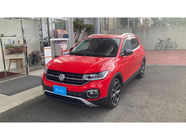 Ｔ－クロス ＴＳＩ　１ｓｔプラス　ワンオーナー　純正ナビゲーション　バックカメラ　ＥＴＣ　コーナーセンサー　ＡＣＣ　レーンアシスト　ブラインドスポット　リアトラフィックアラート　純正１８インチアルミホイール（6枚目）