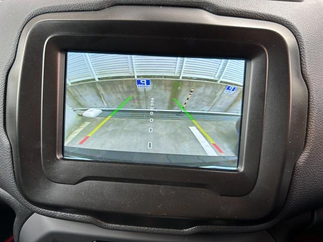 ジープ・レネゲード ロンジチュード　新車保証　デモカー　ＥＴＣ　　フロアマット　ユーコネクト　パーキングセンサー　バックカメラ（10枚目）