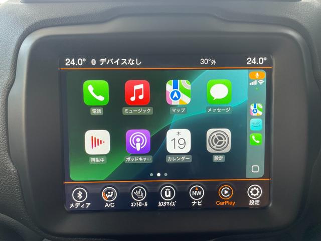 ジープ・レネゲード リミテッド　クルーズコントロール　　バックモニター　パワーシート　シートヒーター　ＣａｒＰｌａｙ／Ａｎｄｒｏｉｄ　Ａｕｔｏ　ＥＴＣ　サイドバイザー　ドライブレコーダー（10枚目）