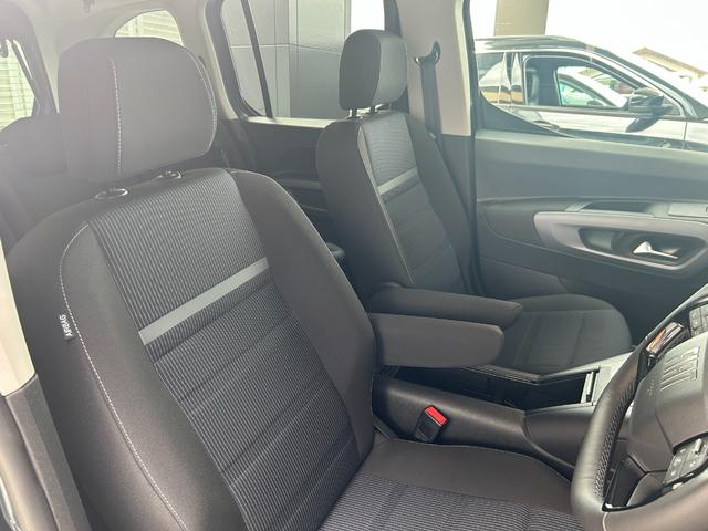 ドブロ ベースグレード　ＥＴＣ　Ｃａｒｐｌａｙ／ＡｎｄｒｏｉｄＡｕｔｏ　ステアリングヒーター　パドルシフトレバー　クルーズコントロール　ディーゼルエンジン（12枚目）