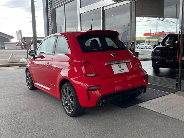 アバルト595 ベースグレード ETC ドライブレコーダー MT CarPlay/Android Auto ボンネットデカール(4枚目)