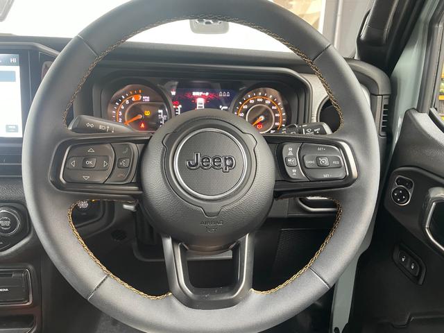 ジープ・ラングラーアンリミテッド スポツリミテドEDウィズサンライダフリプTフォハドT サンライダーフリップトップ オールウェザーフロアマット ドライブレコーダー(8枚目)