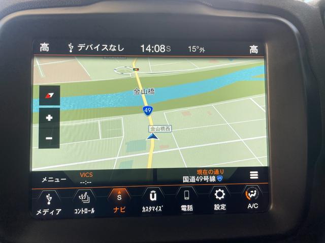 ジープ・レネゲード リミテッド 純正フロアマット ドライブレコーダー ETC フルセグテレビ シートヒーター(9枚目)