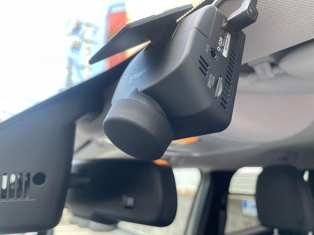 ジープ・レネゲード リミテッド 純正フロアマット ドライブレコーダー ETC フルセグテレビ シートヒーター(16枚目)