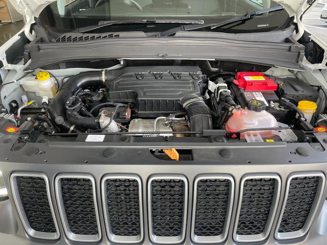 ジープ・レネゲード リミテッド 純正フロアマット ドライブレコーダー ETC フルセグテレビ シートヒーター(17枚目)