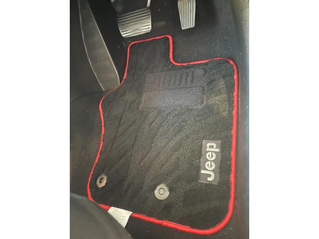 ジープ・レネゲード リミテッド 純正フロアマット ドライブレコーダー ETC フルセグテレビ シートヒーター(19枚目)